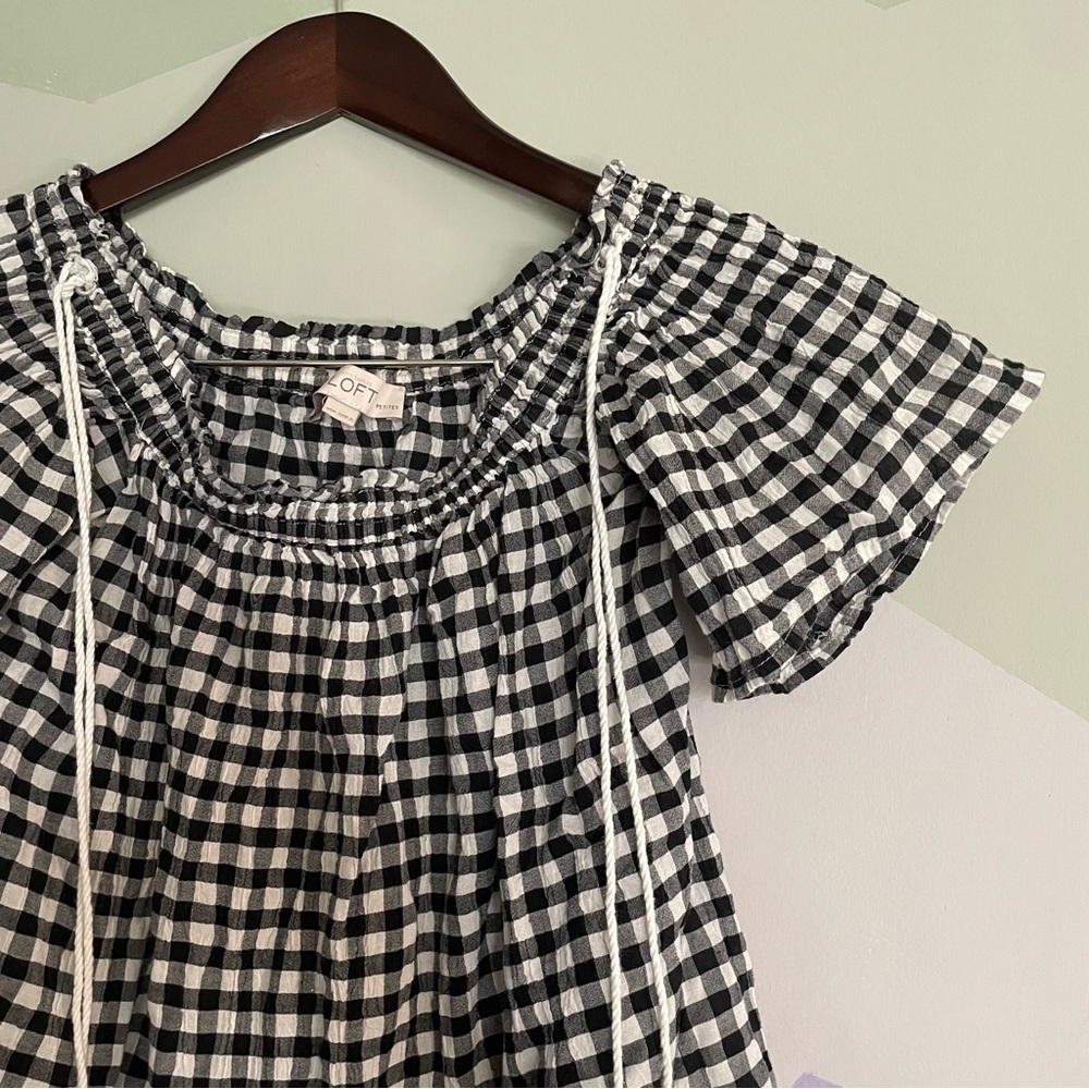 • gingham LOFT ruffle sleeve top •